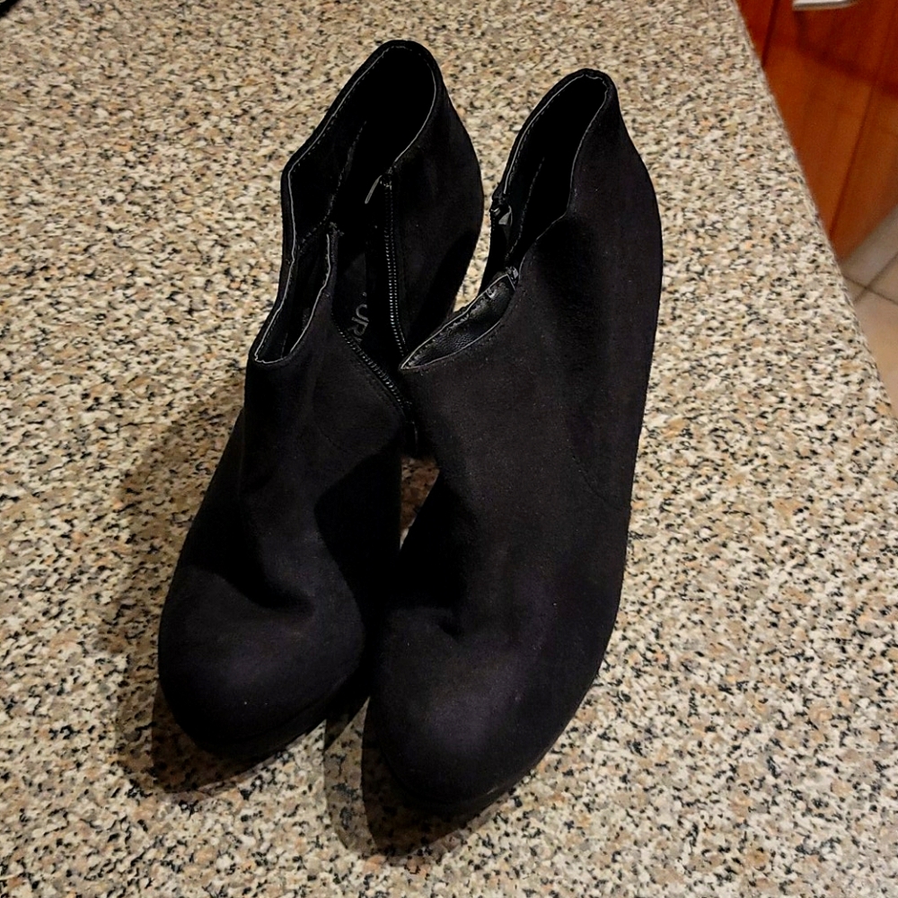 Club Couture Booties - Size 9